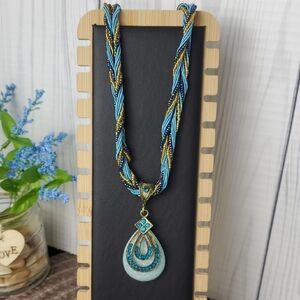 Fashion Jewelry Blue and Gold Necklace with Artisanal Pendant